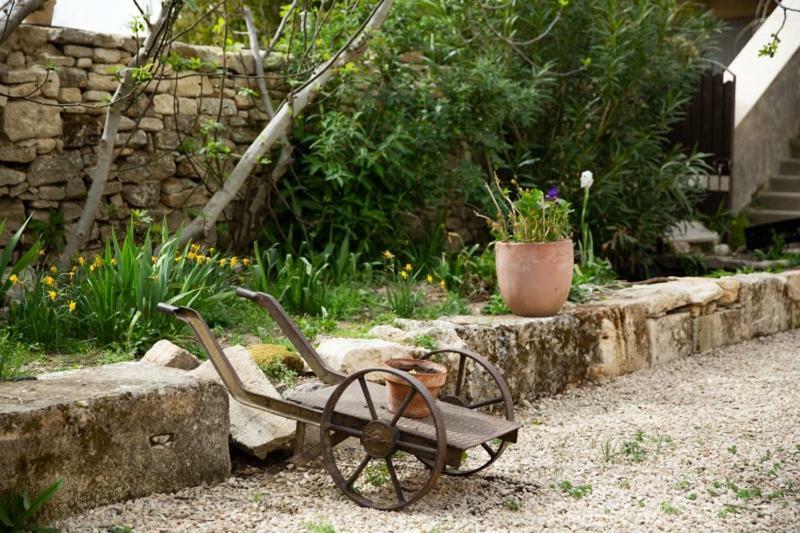 Entre Ble Et Lavande Apartment Bonnieux Luaran gambar